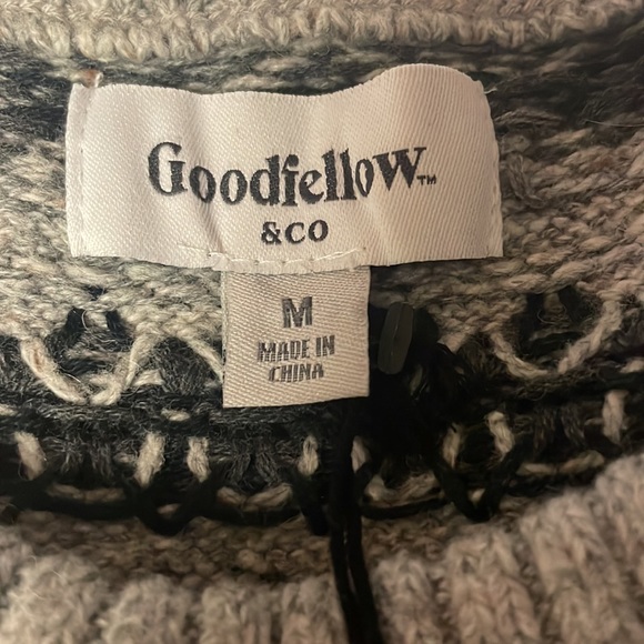 MWT Mens sweater - Picture 2 of 3